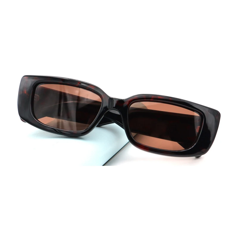 Old Fashion Rectangle Retro Sunglasses for Women 490800 3 Old Fashion Rectangle Retro Sunglasses for Women 490800 3